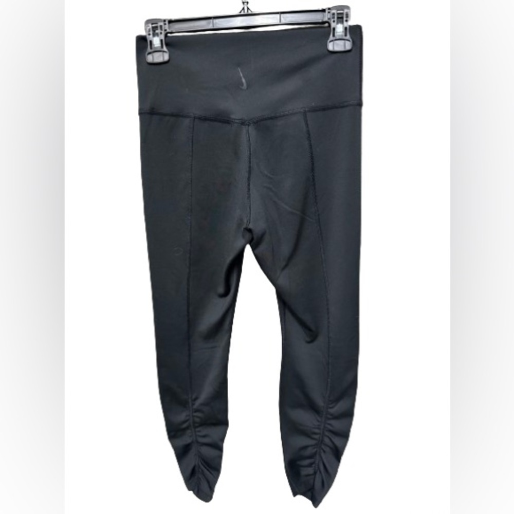 Nike Leggings ~ Size Medium